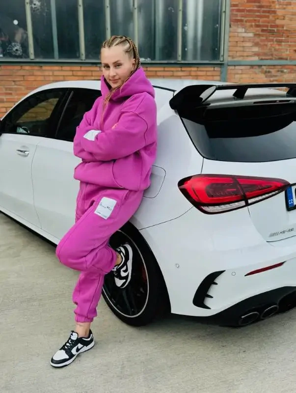 Tepláková souprava Všechny zkratky vedou na začátek #Fialová