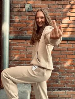 Tepláková souprava Všechny zkratky vedou na začátek #Tmavě-béžová
